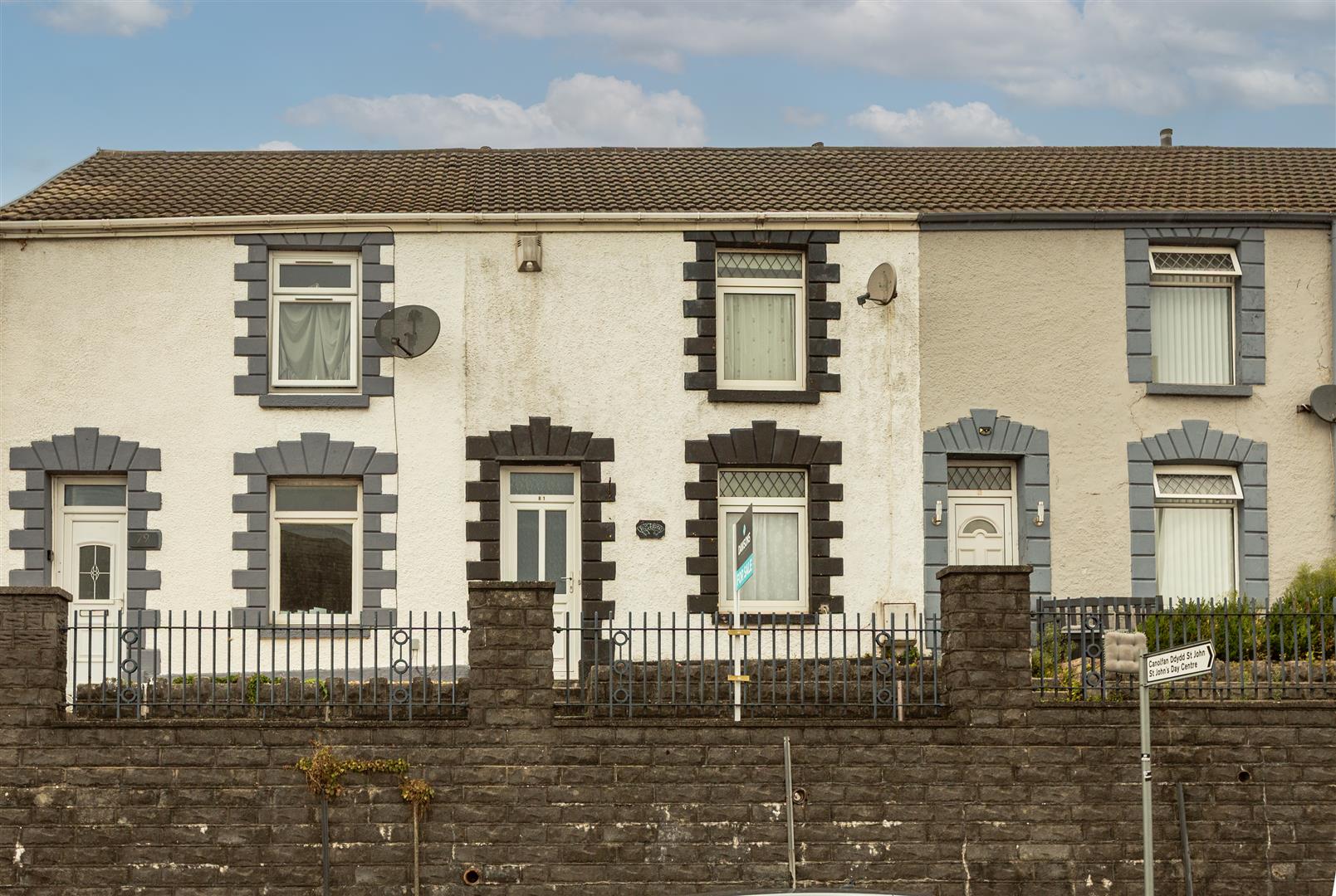 Pentregethin Road, Cwmbwrla, Swansea, SA5 8BA